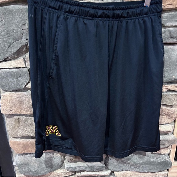 Men's Black Minnesota gophers Nike Athletic Shorts dry fit XL - Picture 1 of 6